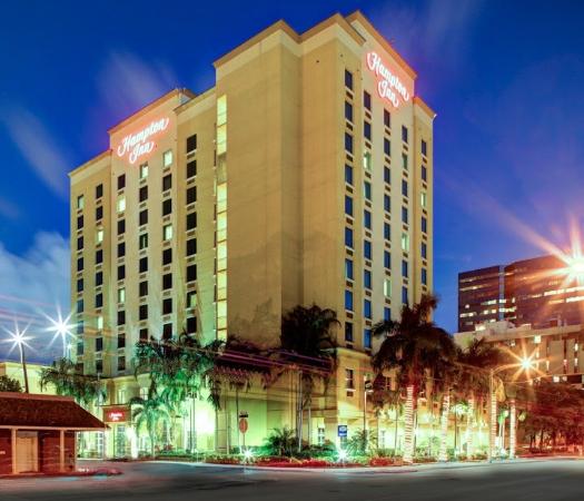 hampton-inn-fort-lauderdale[1]